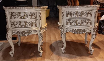 Pair of Luxury Baroque End Tables - Homey Design HD-8088 Belle - Ivory & Gold Eglomise Glass - Living Room