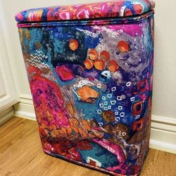 Large Capacity Laundry Hamper Art deco~ IF IT’S STILL LISTED, IT’S AVAILABLE…