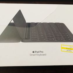iPad Pro (10.5-inch) Smart Keyboard 