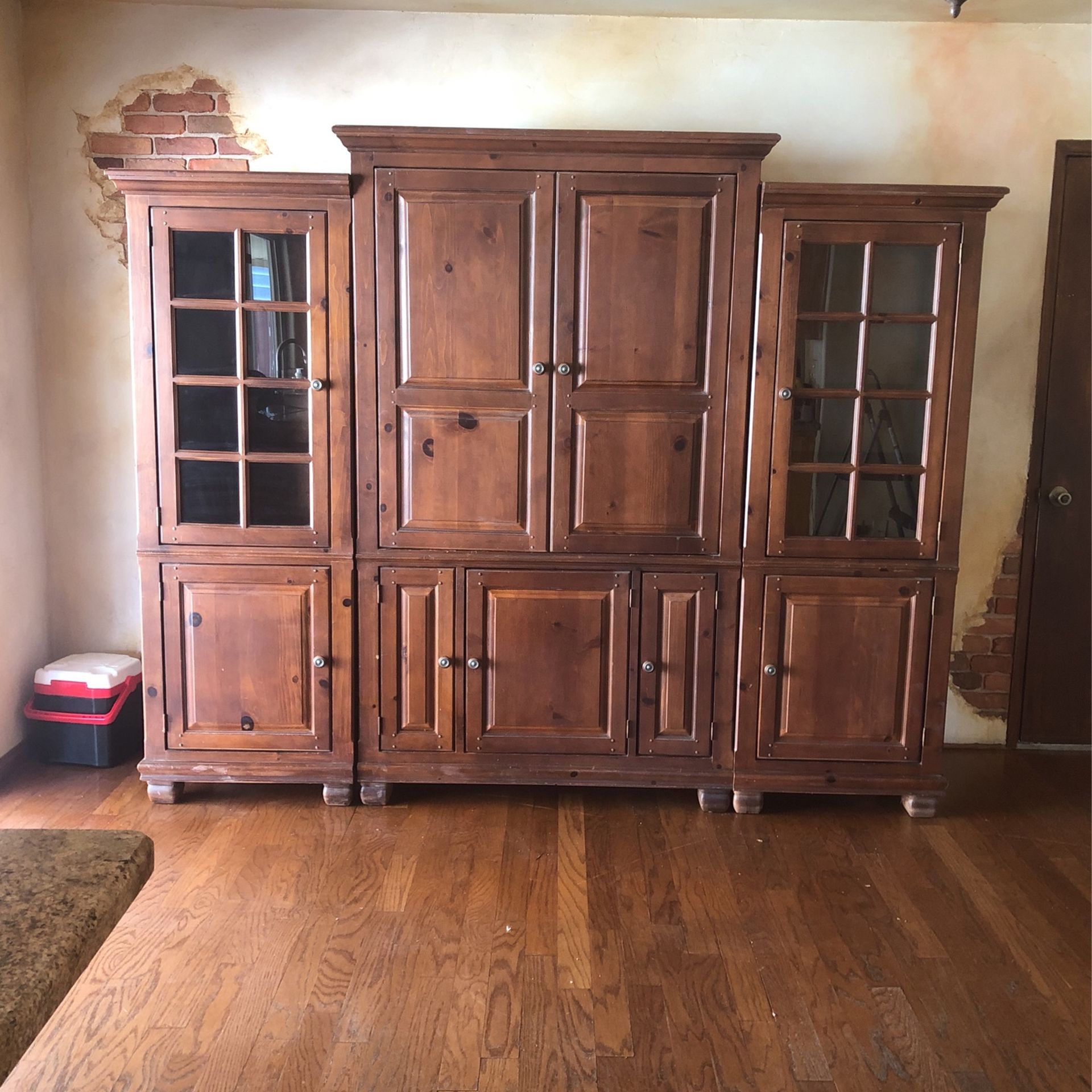 Entertainment Center