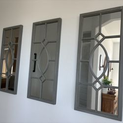 Kate And Laurel Mirrors 