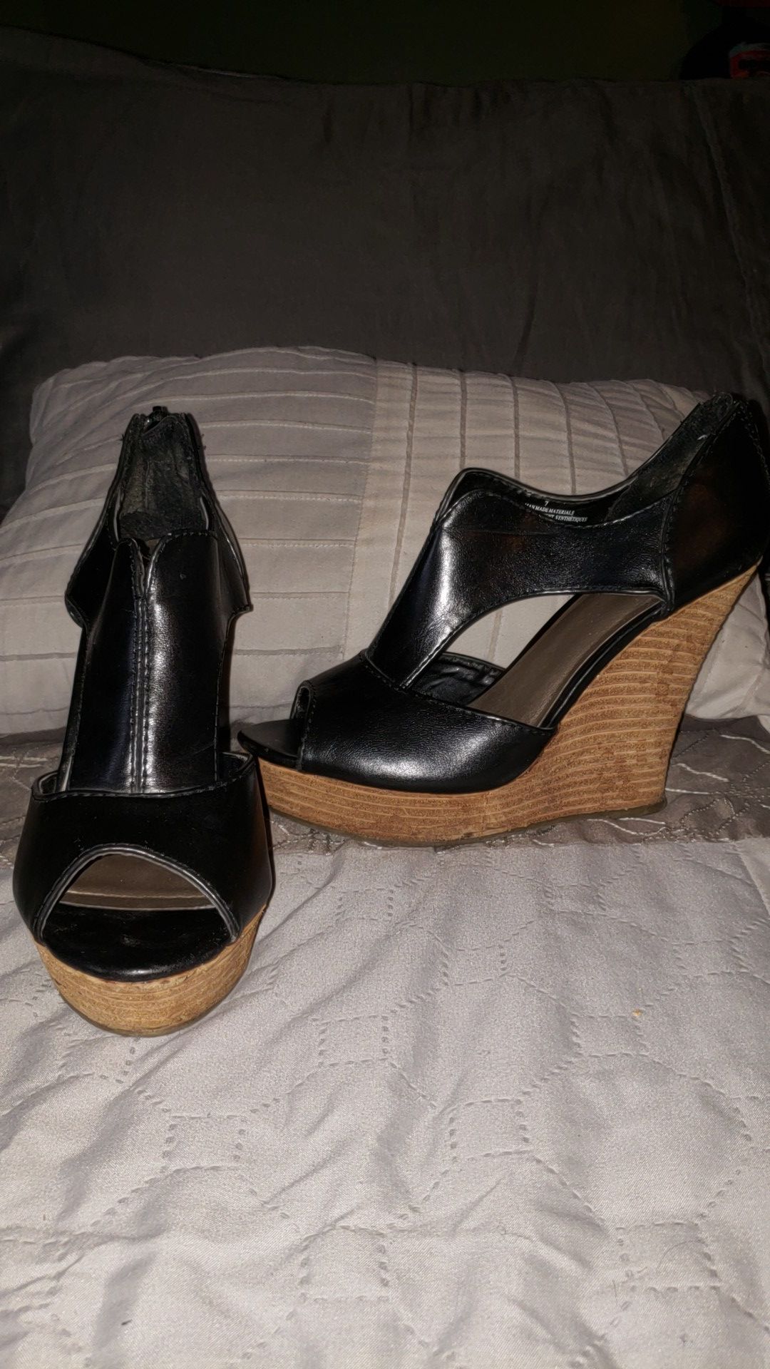 Womens black wedges