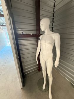 Men’s mannequin