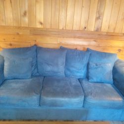 Navy Blue Sofa And Loveseat NEED GONE. $80 FOR BOTH 