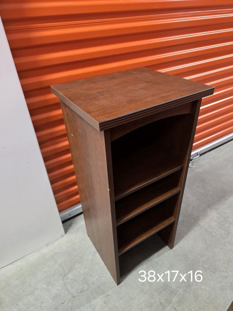 Medium Wood Hutch