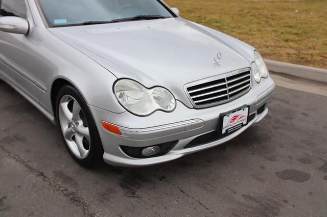 2005 Mercedes-Benz C-Class