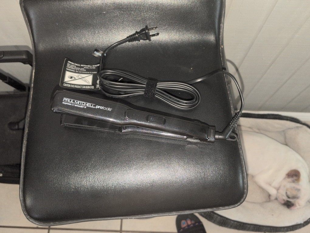Flat Iron/Paul Mitchell