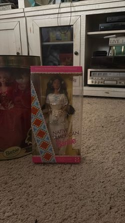 1992 Native American Barbie, first edition, Dolls of the World, Mattel #1753.