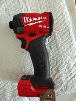 NEW Milwaukee M18 FUEL 2953-20 Brushless Impact Driver