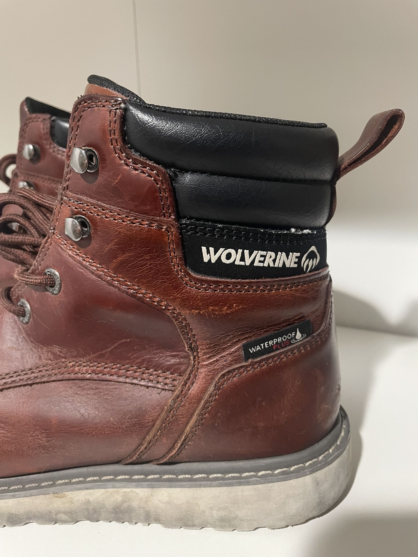 Wolverine USA 10M waterproof plus work boots, In Excellent Used Condition, clean interior.   
