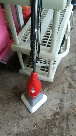 Dirt Devil electric mop
