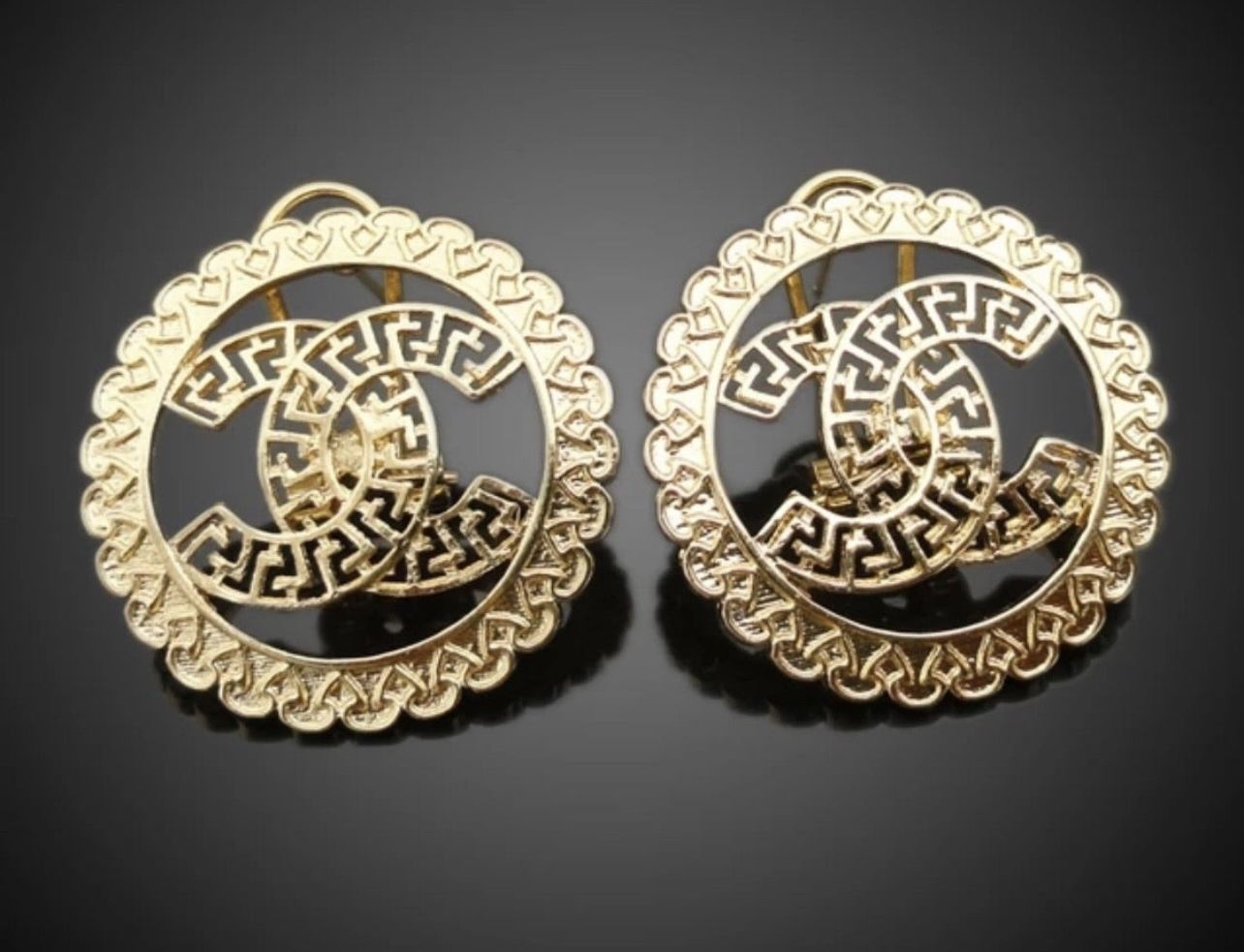 3 pcs set Gold plated jewelry Necklace, Bracelet, Earring.