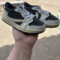 Jordan 1 Retro Low OG SP Travis Scott Reverse Mocha 9c