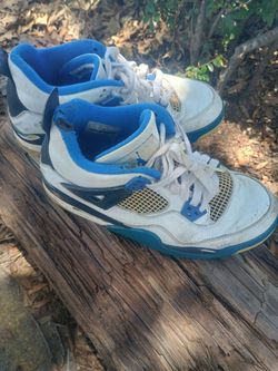 Jordan 4 (sz 7y)