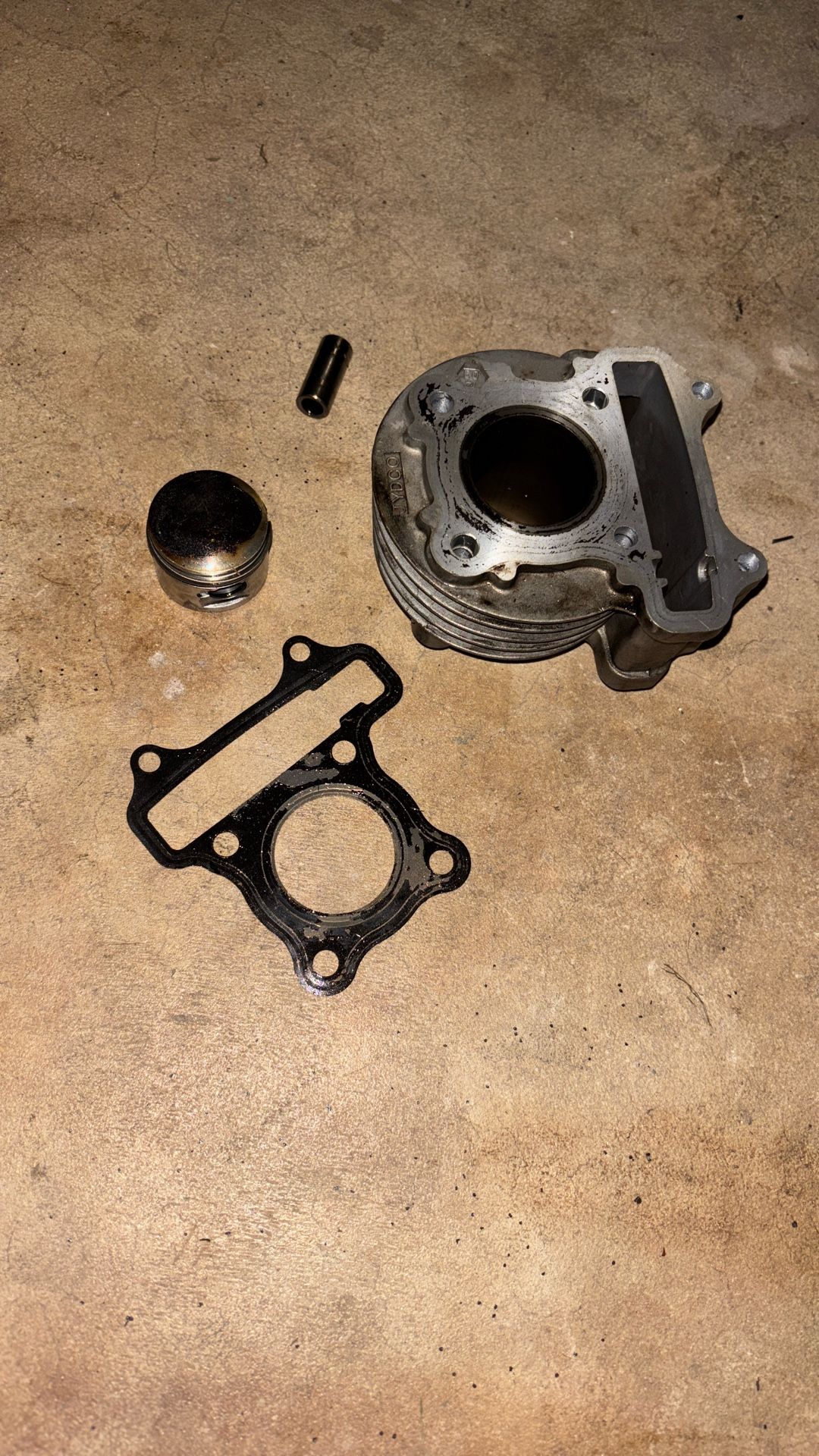 50 cc scooter piston and cylinder parts