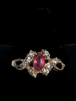 Pink stone ladies gold ring #31657