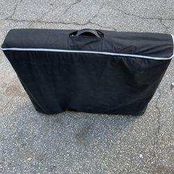 Massage Table 