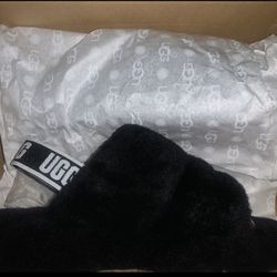Uggs Slippers 