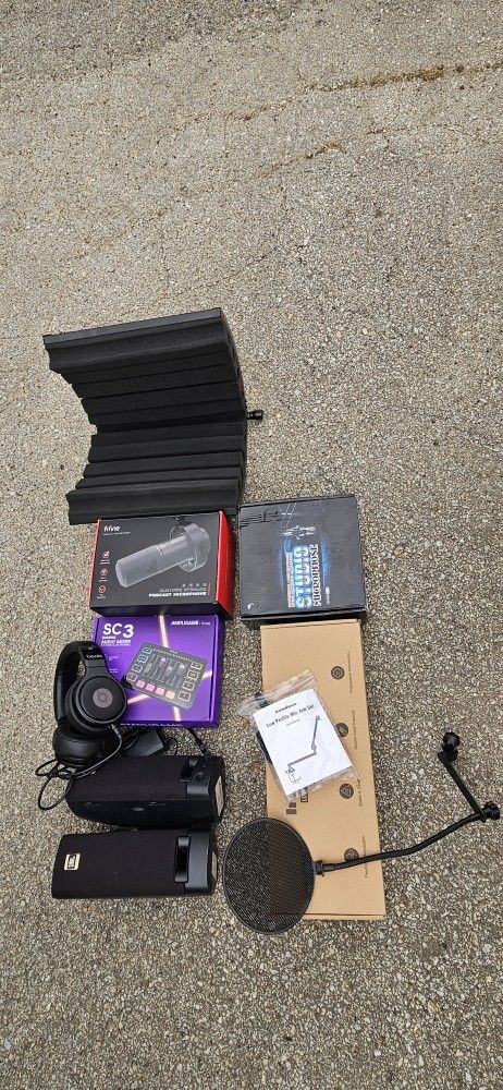 Audio Recording/ Podcast Equipment