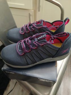 Size 10 Wide Steel Toe Reeboks