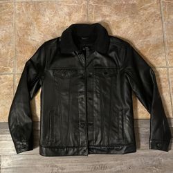 Hollister faux leather sherpa jacket. SM