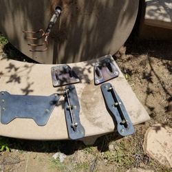 Ford rear leaf spring brackets