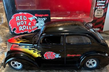 1937 Ford Humpback Collectible Die Cast