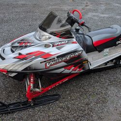 2004 Polaris RMK 700