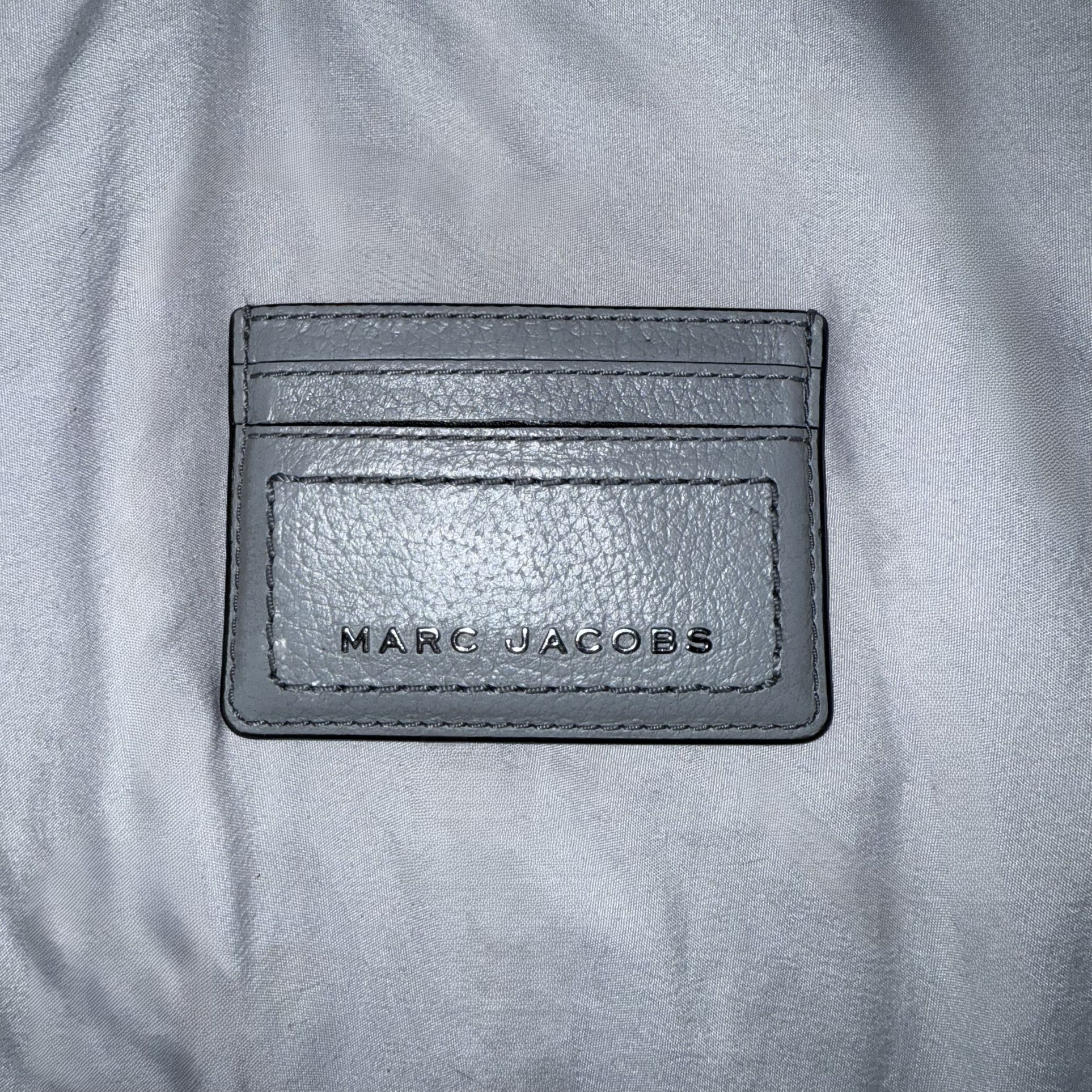 marc jacob’s card holder 