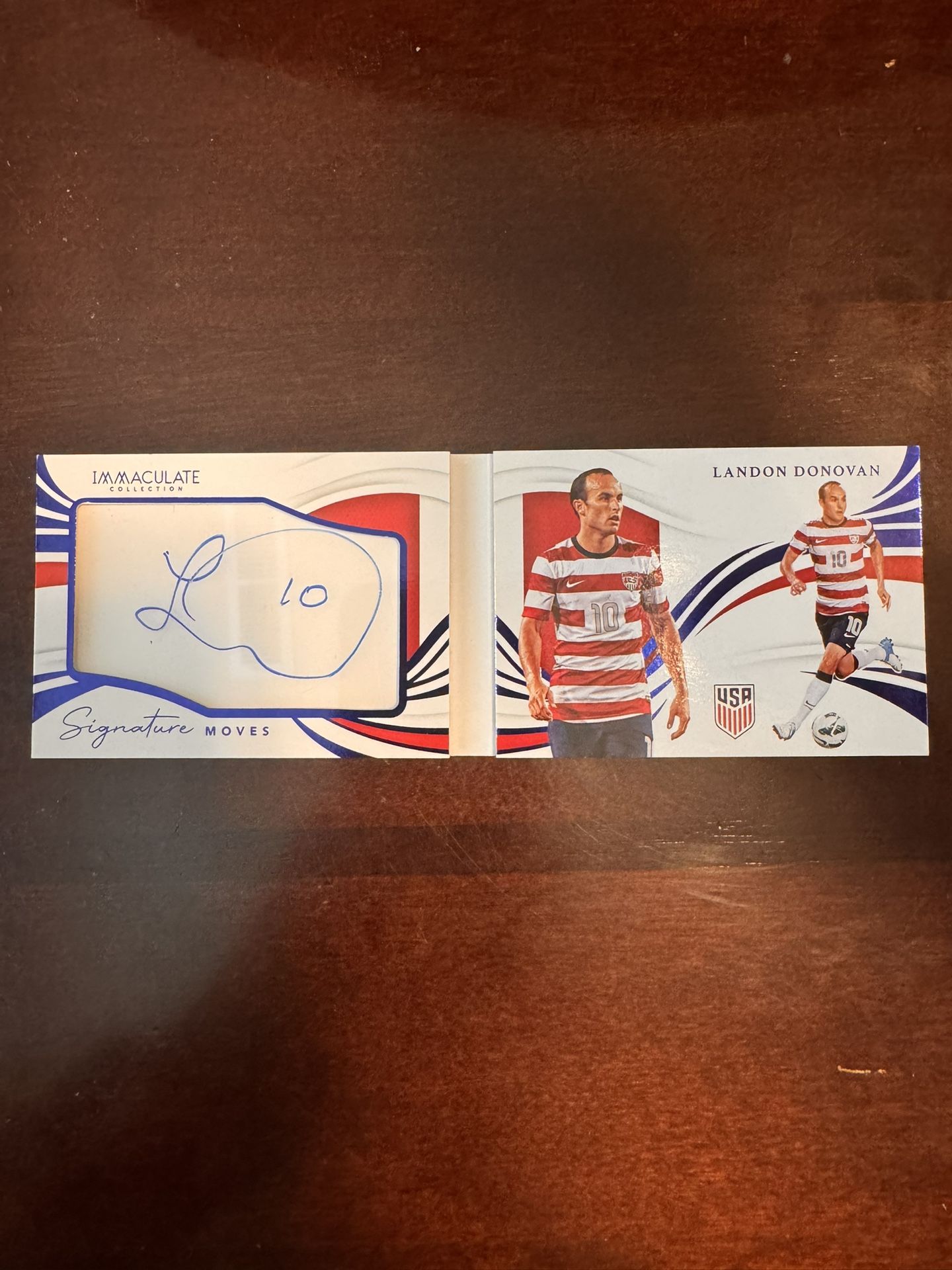 2021 Immaculate Landon Donovan Signature Moves Booklet /10 Auto USA