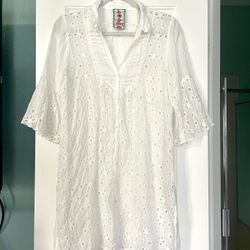 Johnny Was XS Eyelet Top