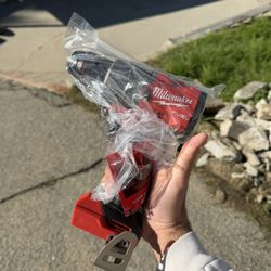 M18 FUEL" 1/2" HAMMER DRILL/DRIVER