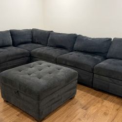 Thomasville Dark Gray Modular Sectional & Storage Ottoman