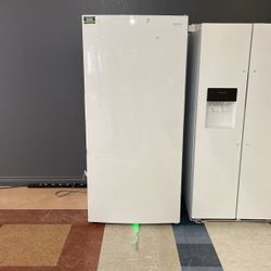 Frigidaire 20 Cubic Ft. Stand Up Freezer‼️‼️