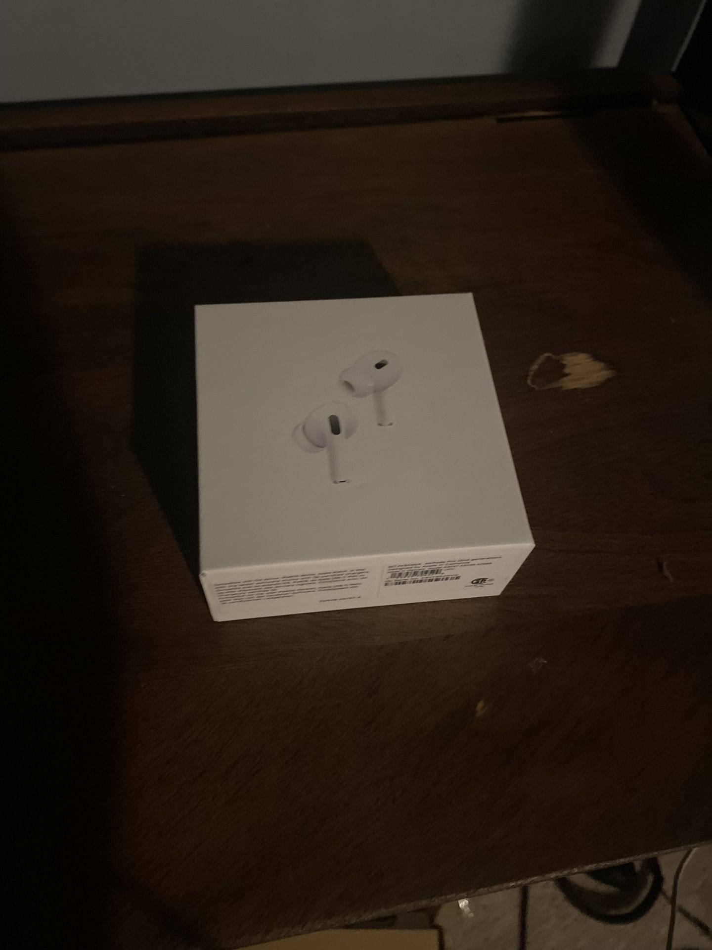 Apple,Pro Gen 2,white, No Specific Size