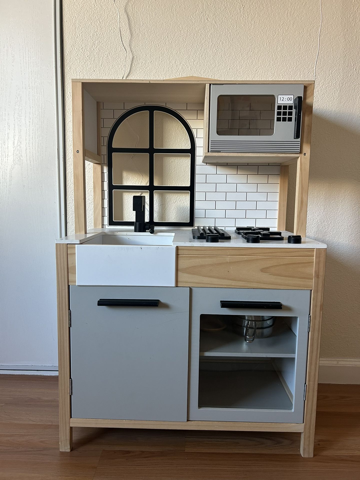 Magnolia Play Kitchen