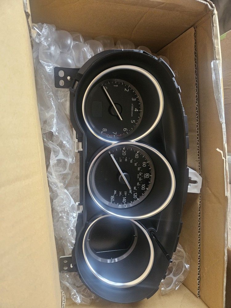 Genuine Mazda Speedometer KN4K-55-471B