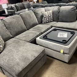 Double Chaise Stunning Sectional! 