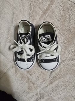 Convers Chuck Taylor Toddler 4c