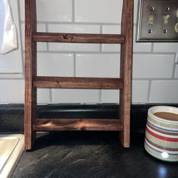 Countertop Towel Holder