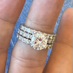 Wedding Ring Set, 1 Diamond engagement, 2 Diamond Bands