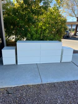IKEA 3 piece bedroom set ( can deliver for $10 )