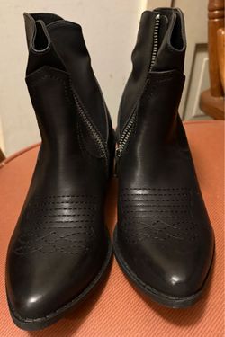 MIA Sawyer Western Boots Size 7 (Seven)