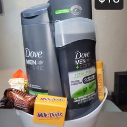 Valentine's Basket Dove Set. Valentine's Gift Set. Extra Fresh. Dove Men +Care Birthday Gift For Him