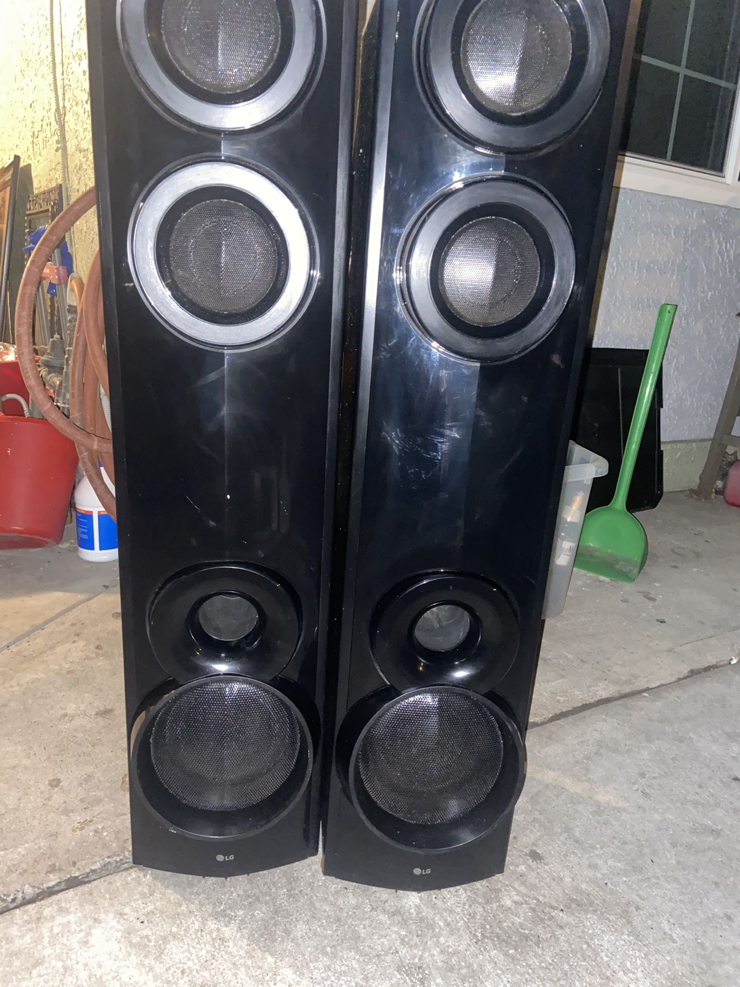 Lg Speakers