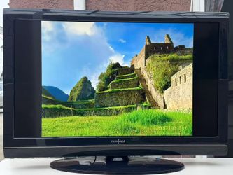 Insignia 37” Flat Screen TV – HDMI, Works Great