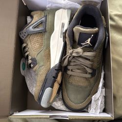 Air Jordan 4 Retro 