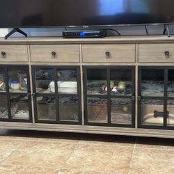 MUST GO- Make Offer! DownEast Console/Buffet Table