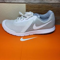 *NEW* Nike Women's Flex Experience RN White/Gray Sneakers Shoes Size Women's 6.5