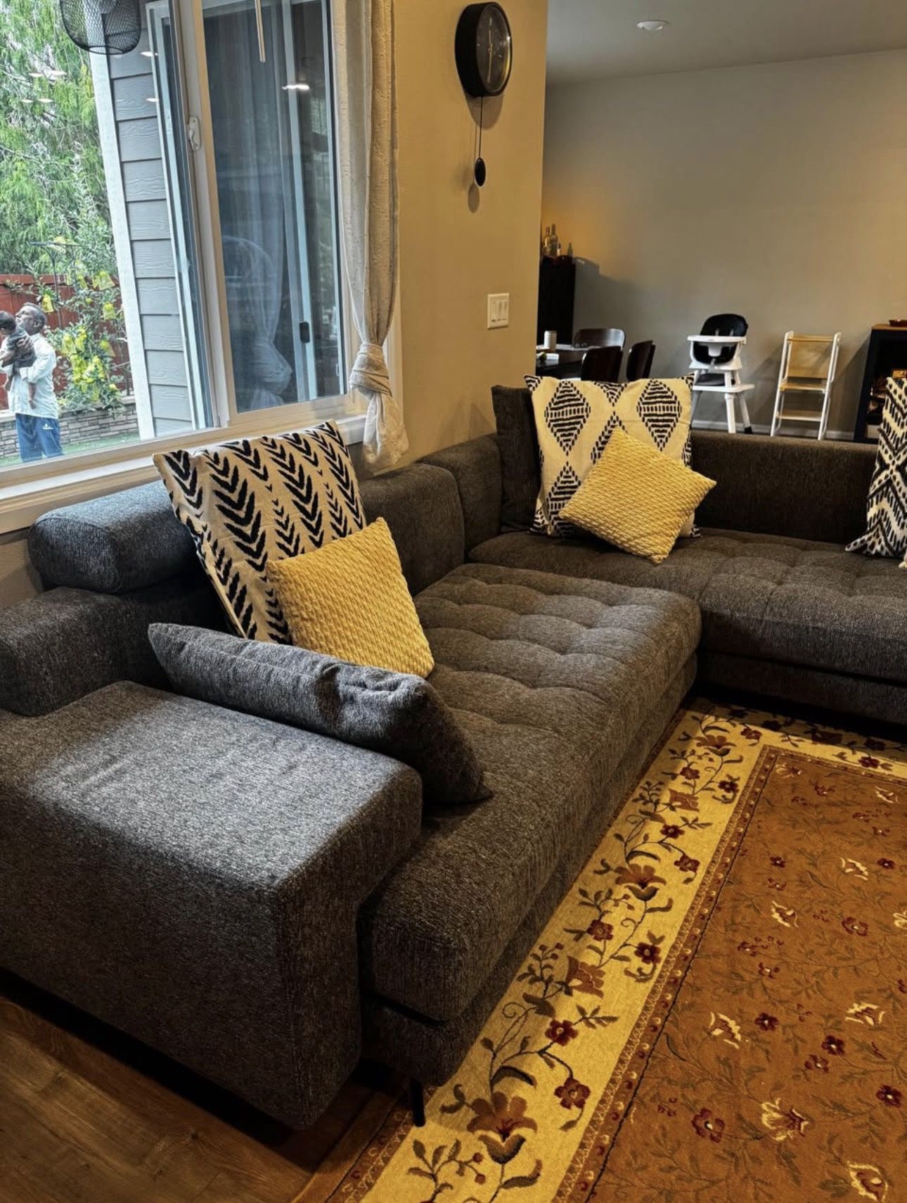Dania Sectional couch
